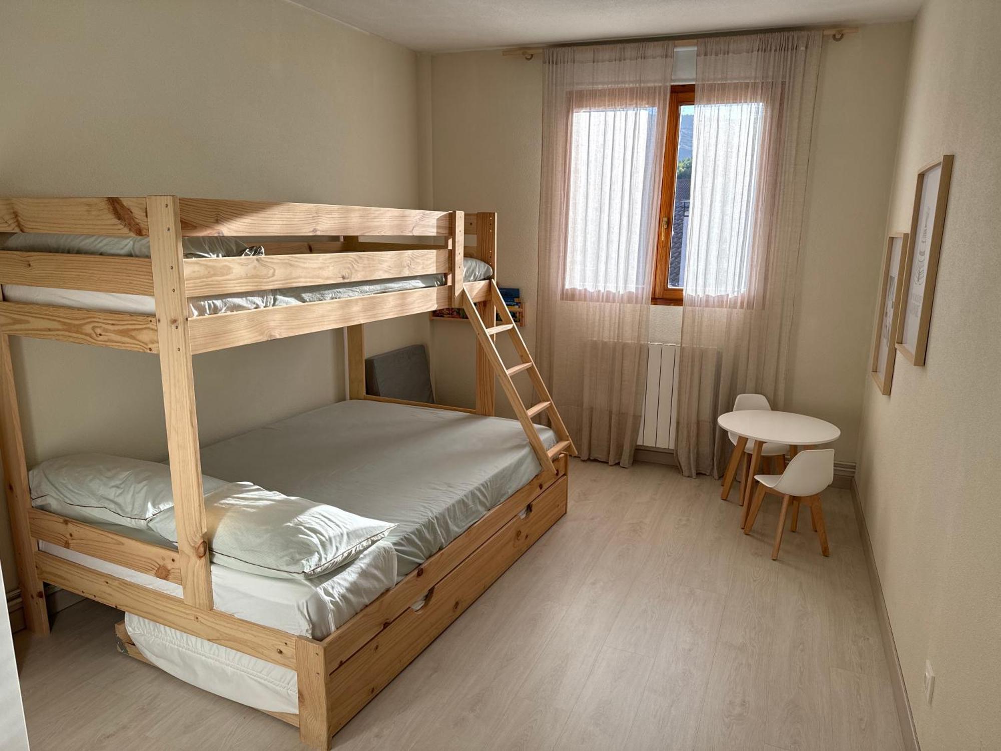 Apartamento Recien Reformado En Ezcaray Exterior photo